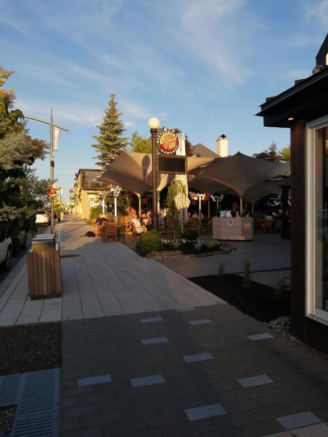 O'Berge Du Village A302 Magog Екстериор снимка