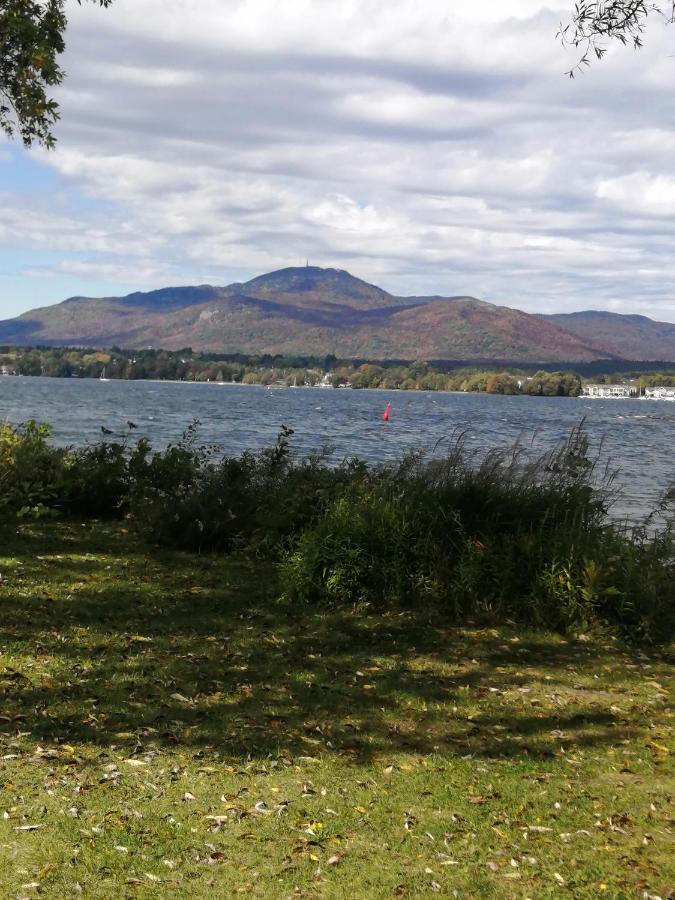 O'Berge Du Village A302 Magog Екстериор снимка